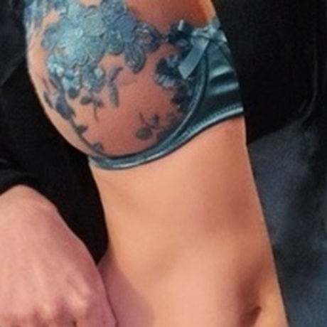 Noémi